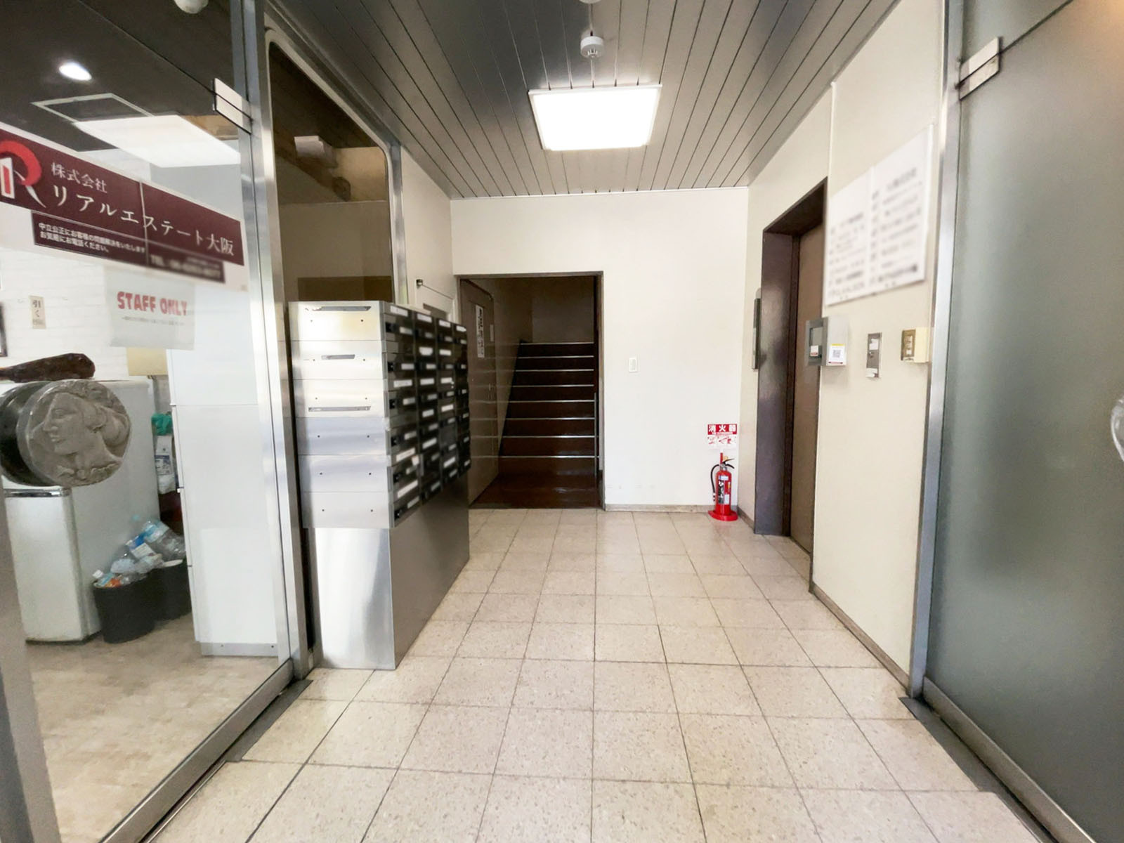 エントランス