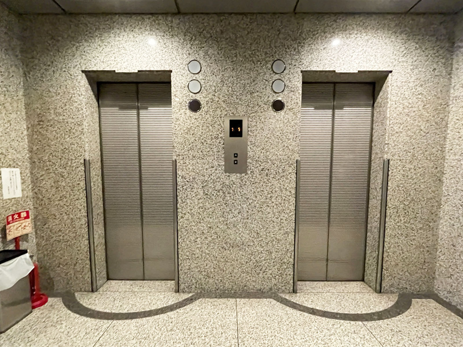 エレベーター