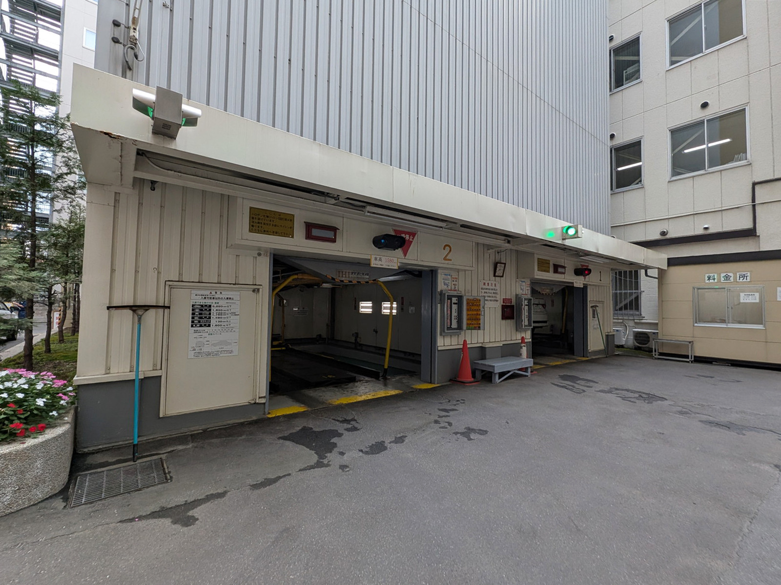 駐車場
