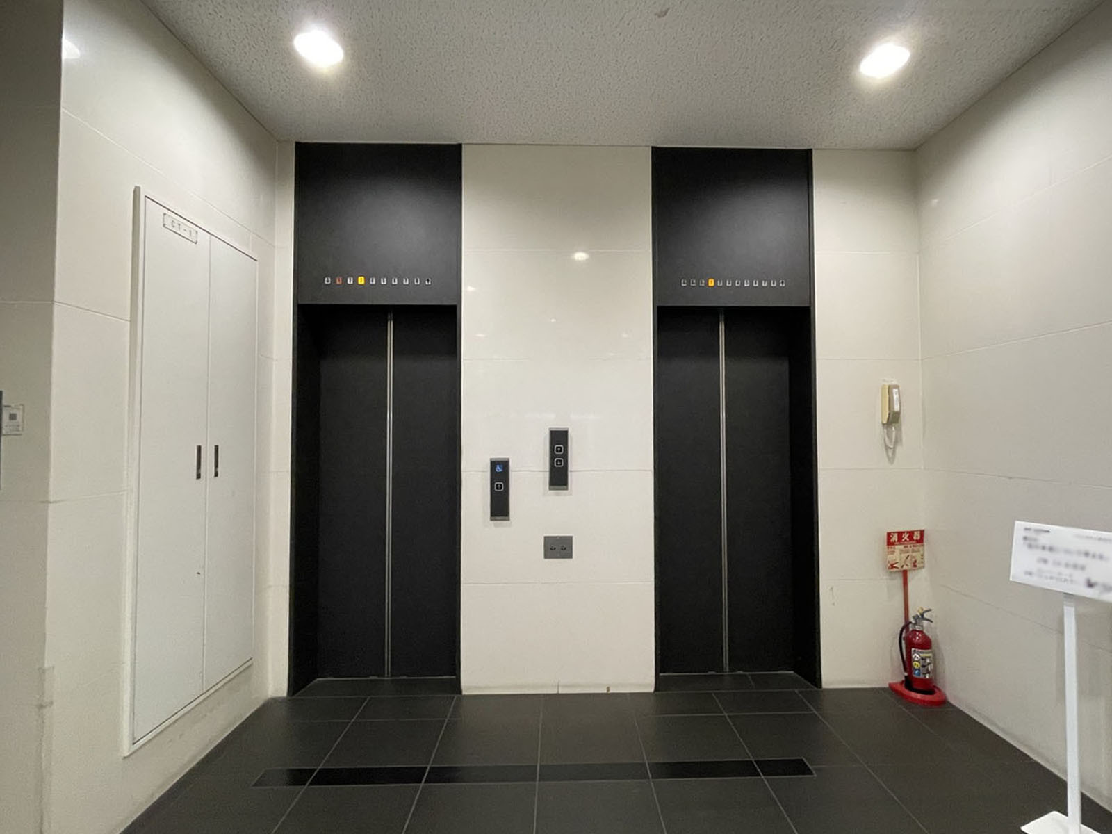 エレベーター