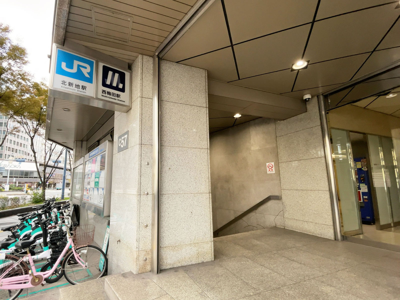 「西梅田駅」と「北新地駅」直結