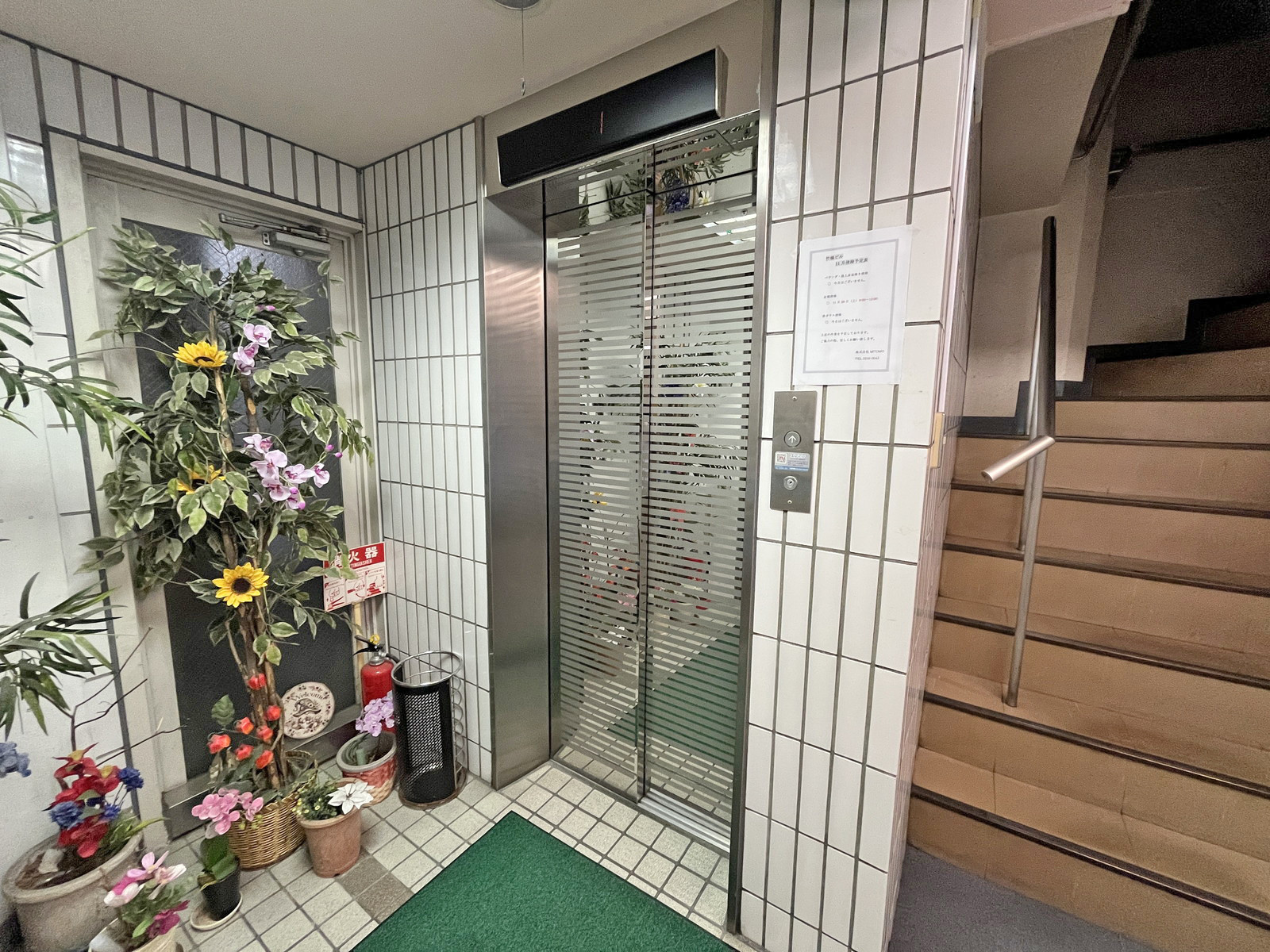 エレベーター(1基)
