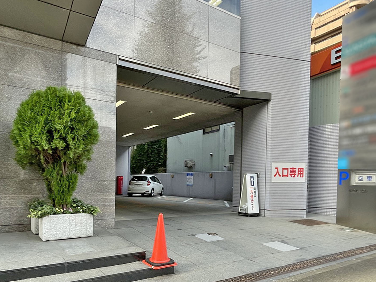 駐車場