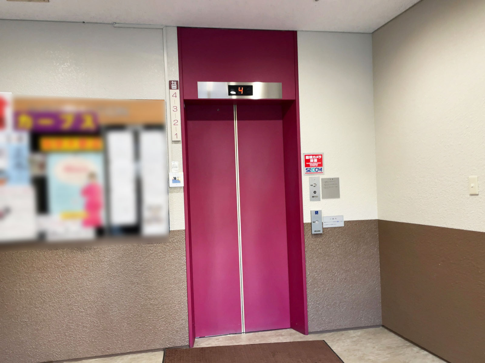 エレベーター(1基)