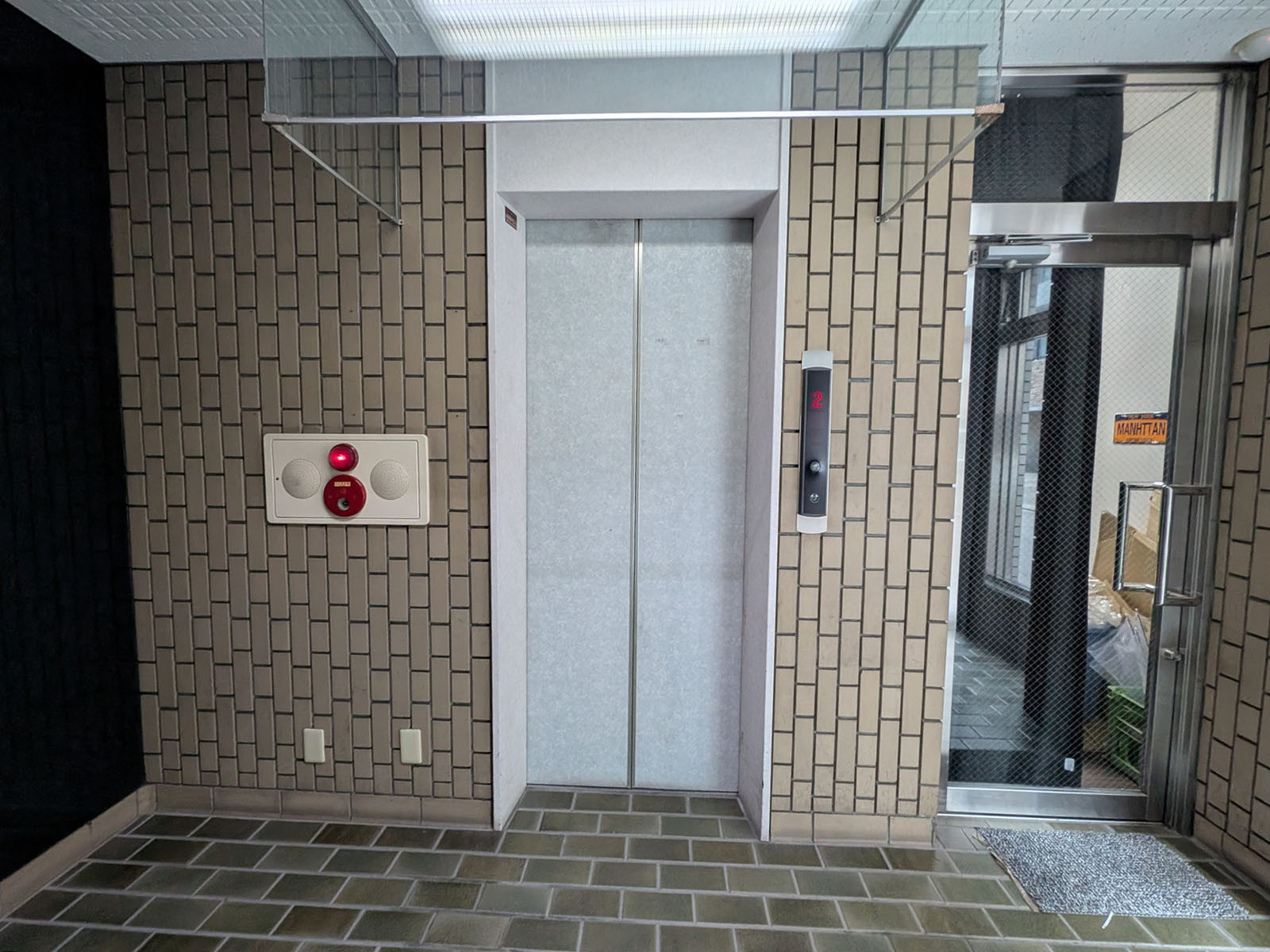 エレベーター(1基)