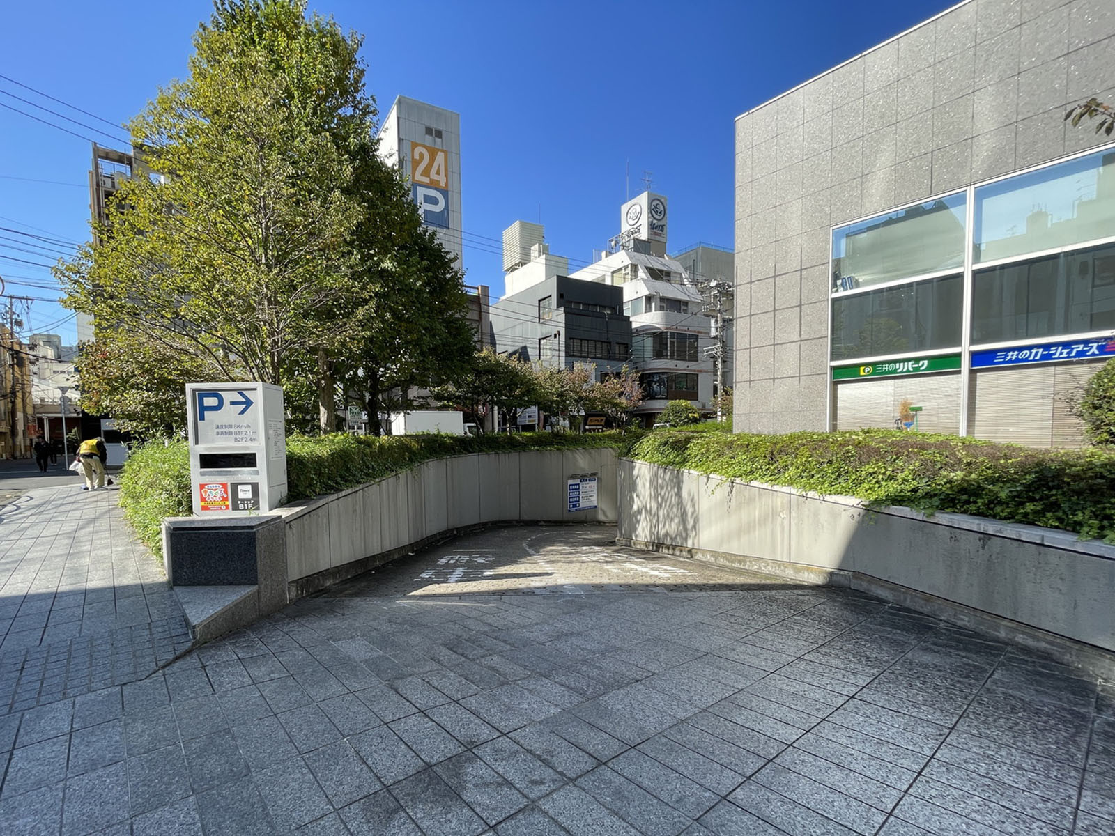 駐車場