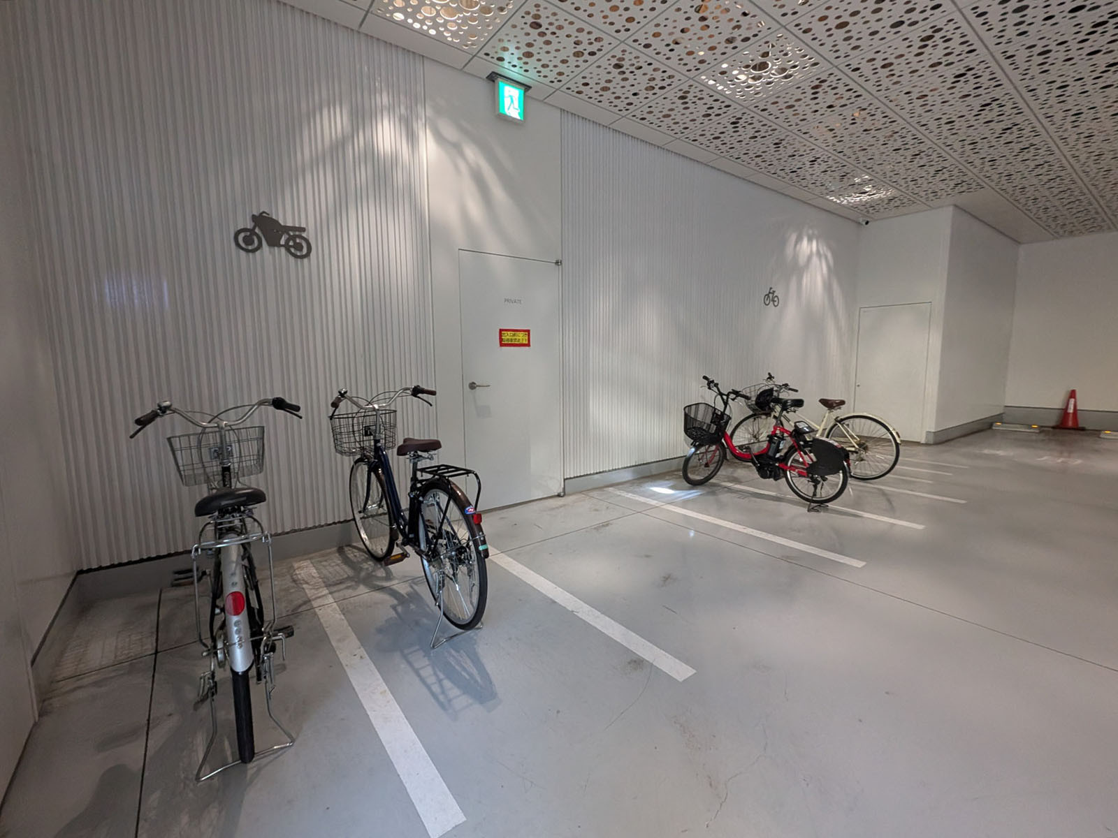 駐輪場