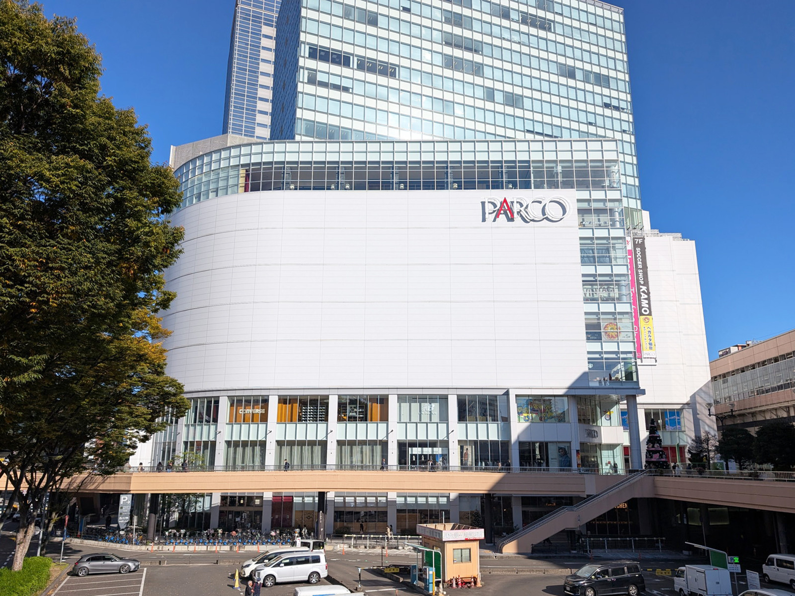 併設している低層階の仙台PARCO