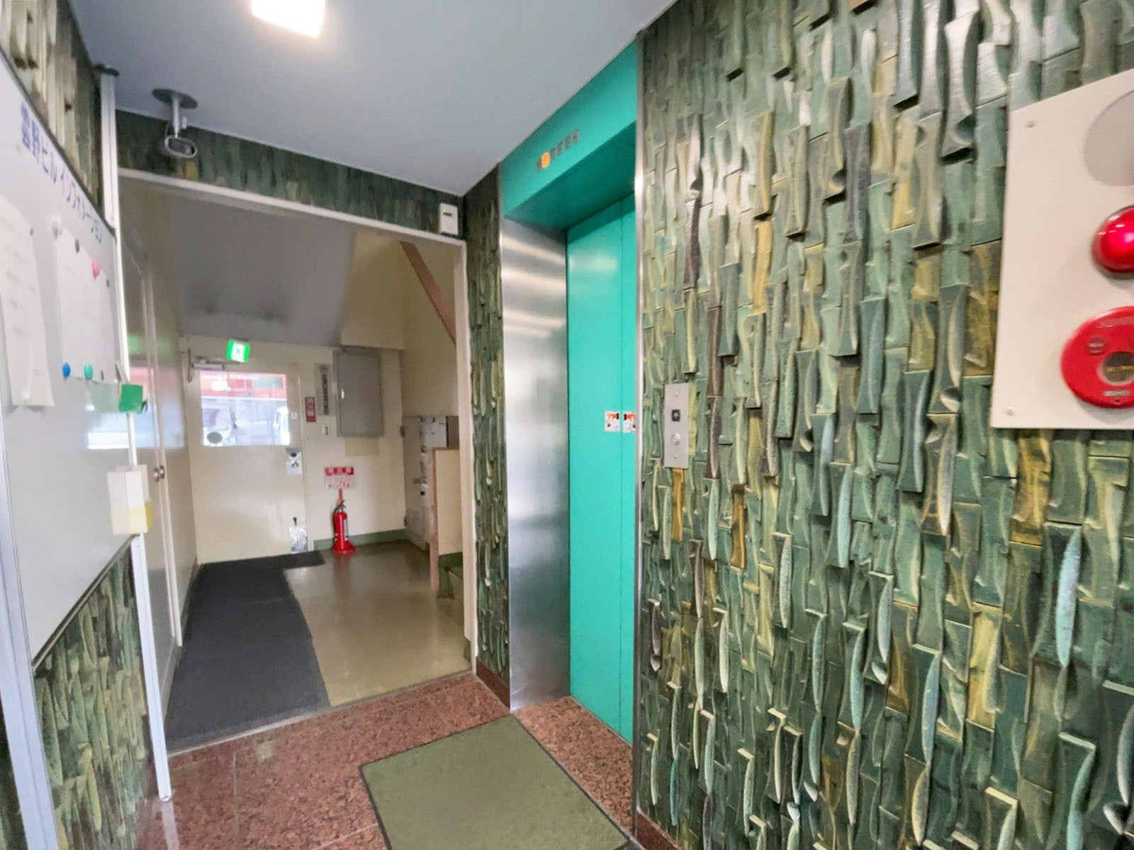 エレベーター(1基)