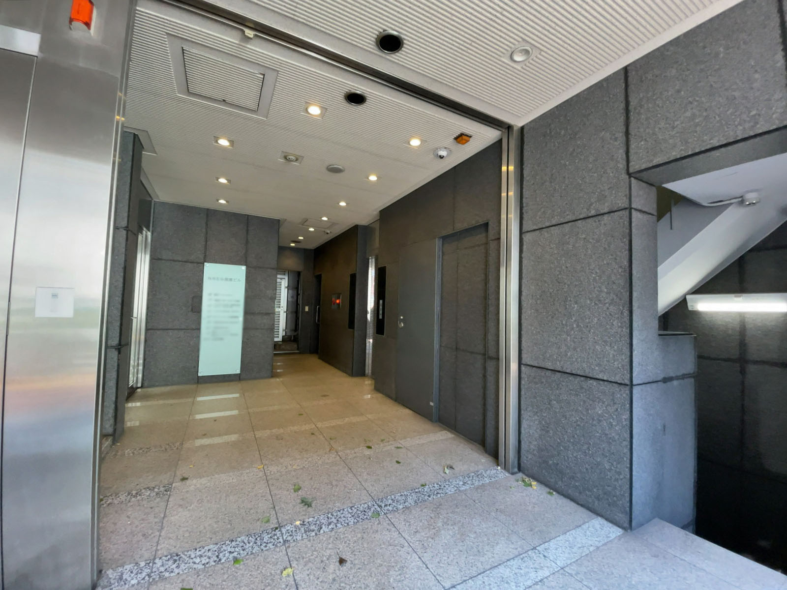 エントランス