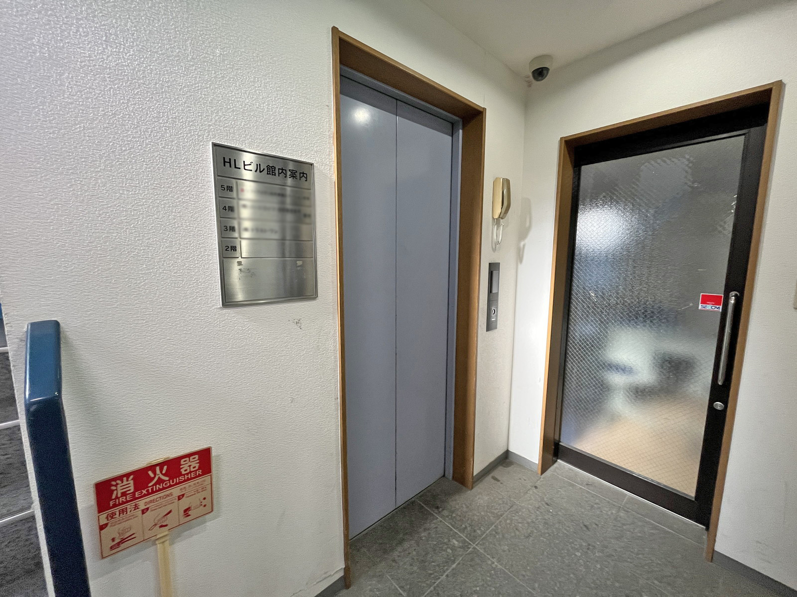 エレベーター(1基)