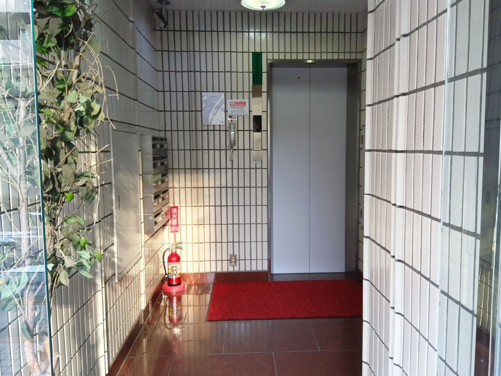 エントランス