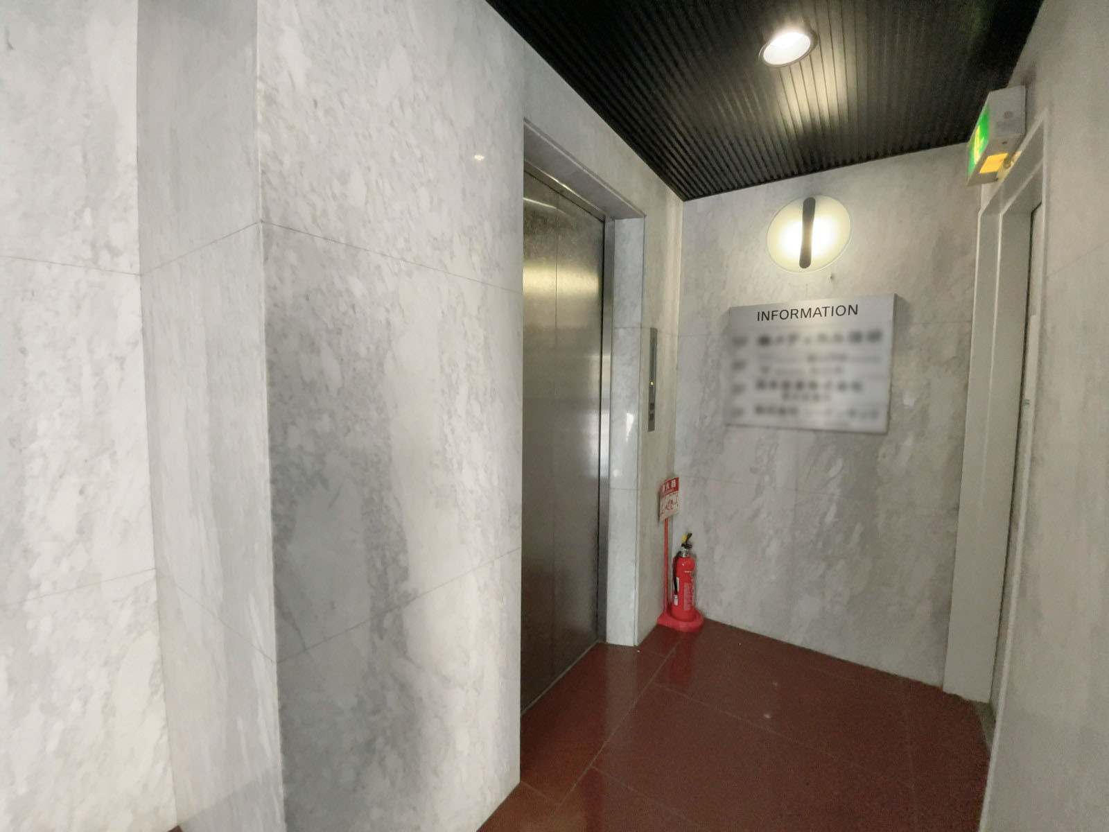 エレベーター(1基)