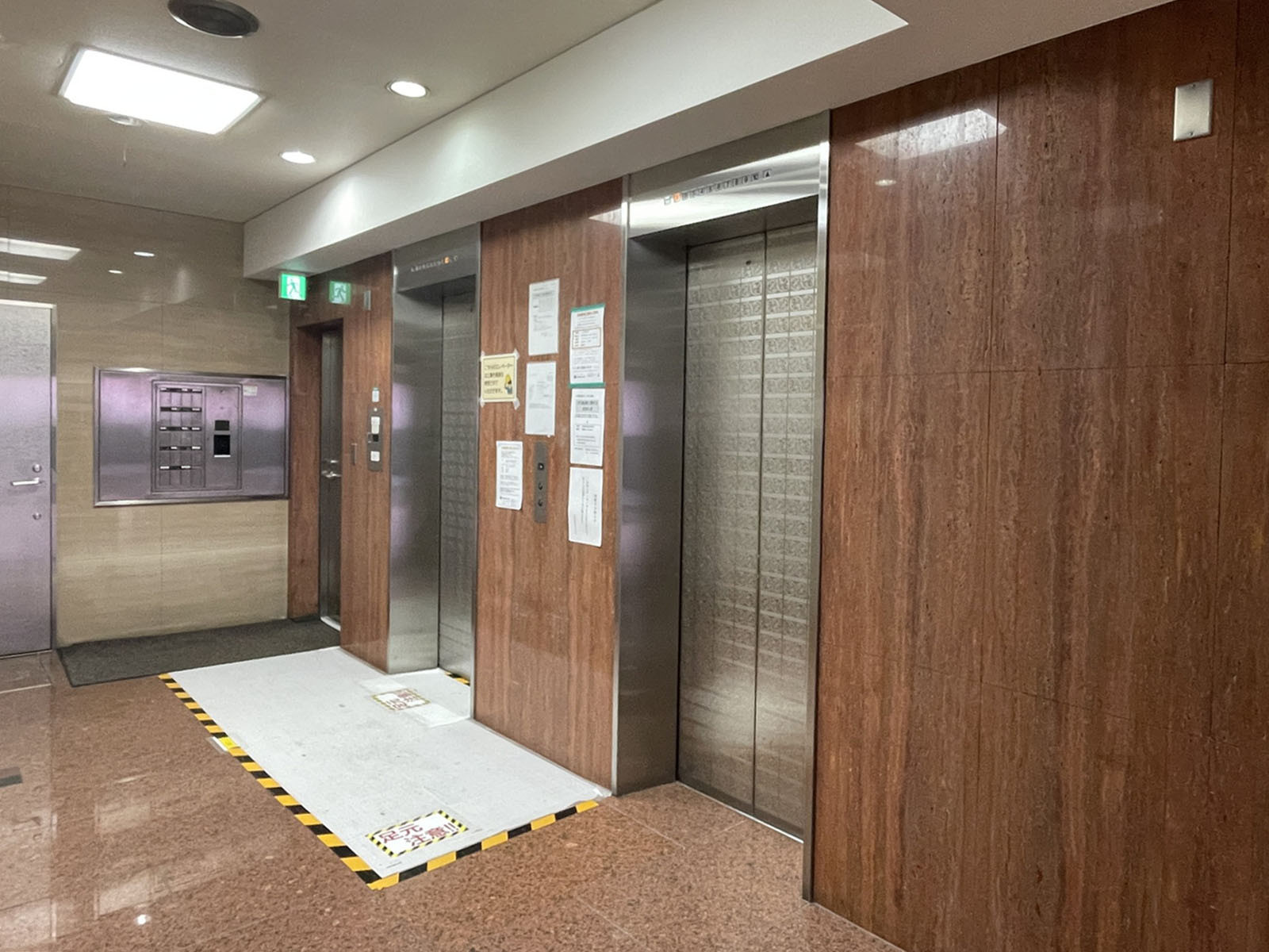 エレベーター(2基)