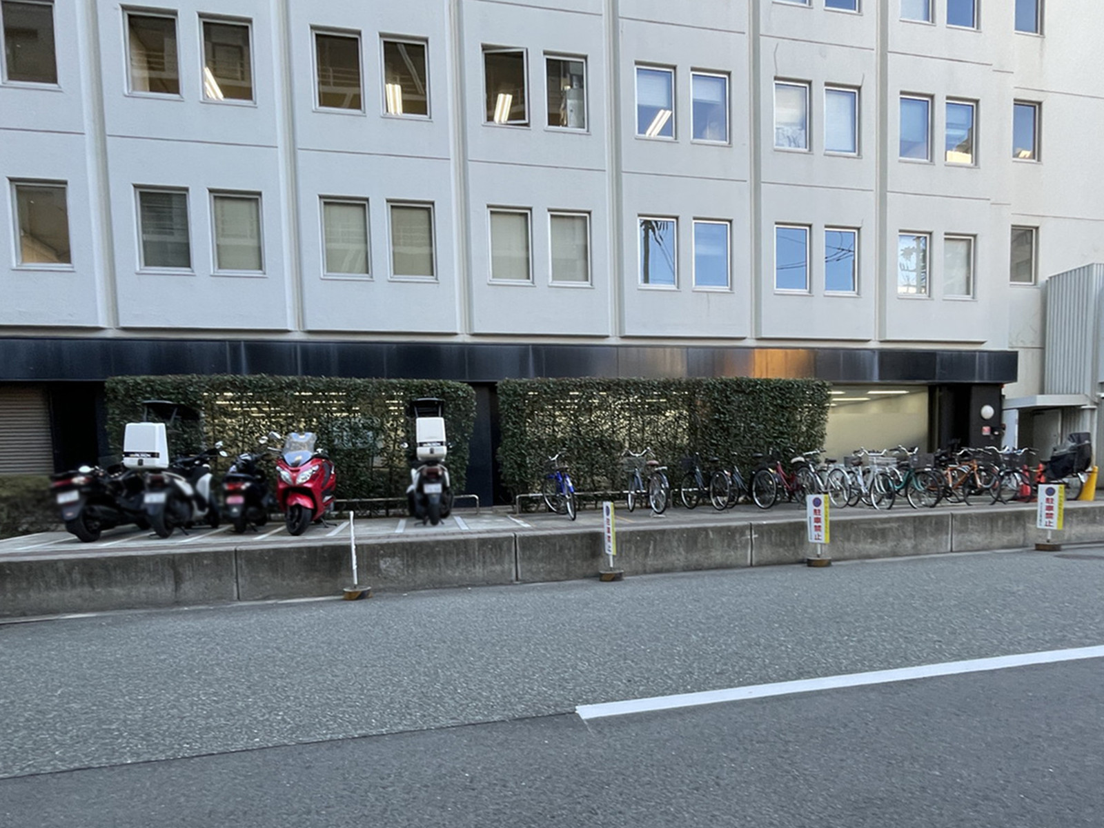 駐輪場