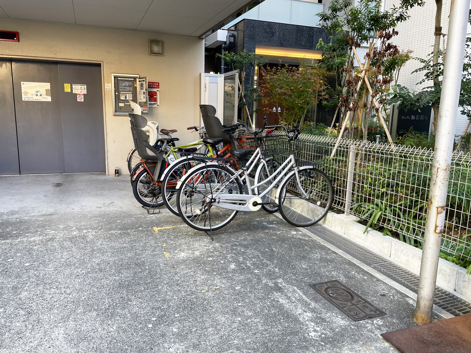 駐輪場