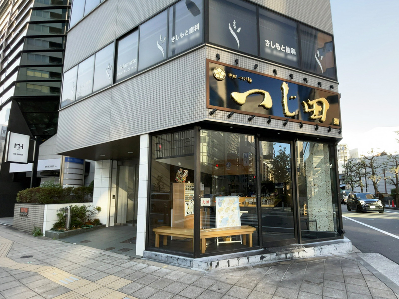 1階の飲食店