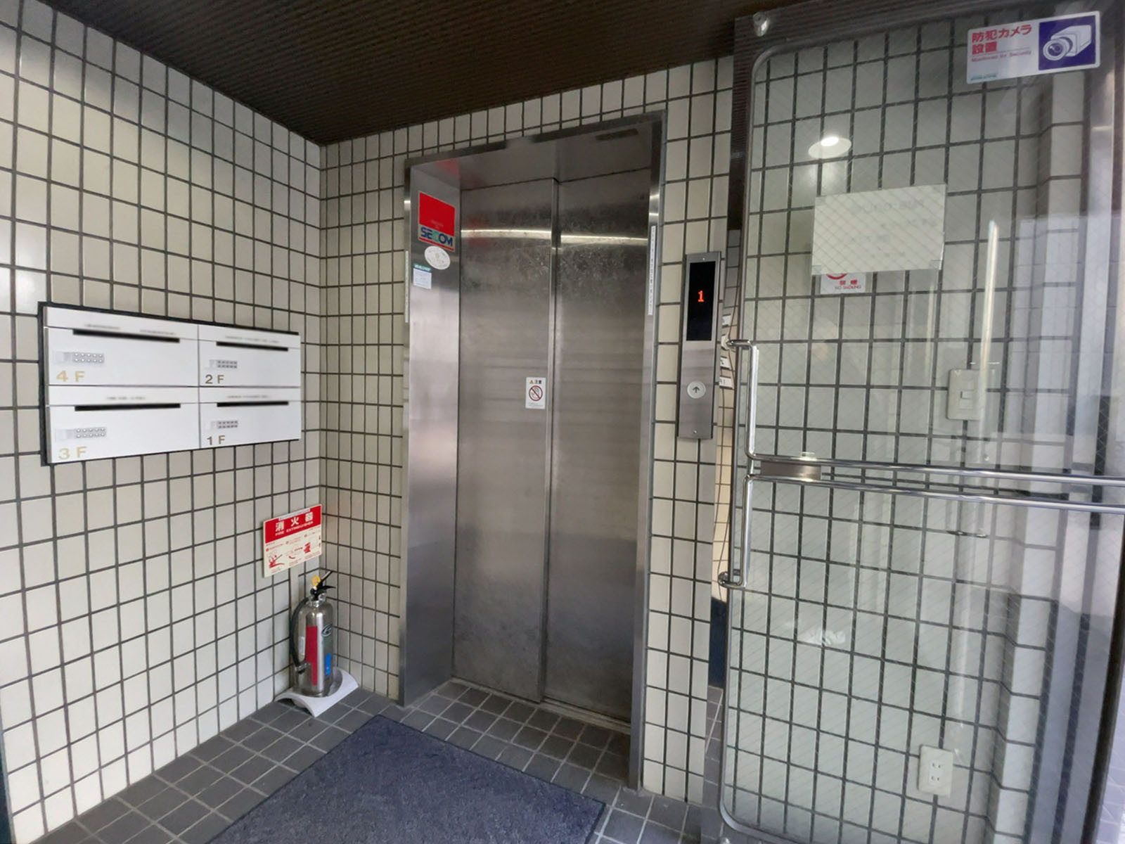 エレベーター(1基)