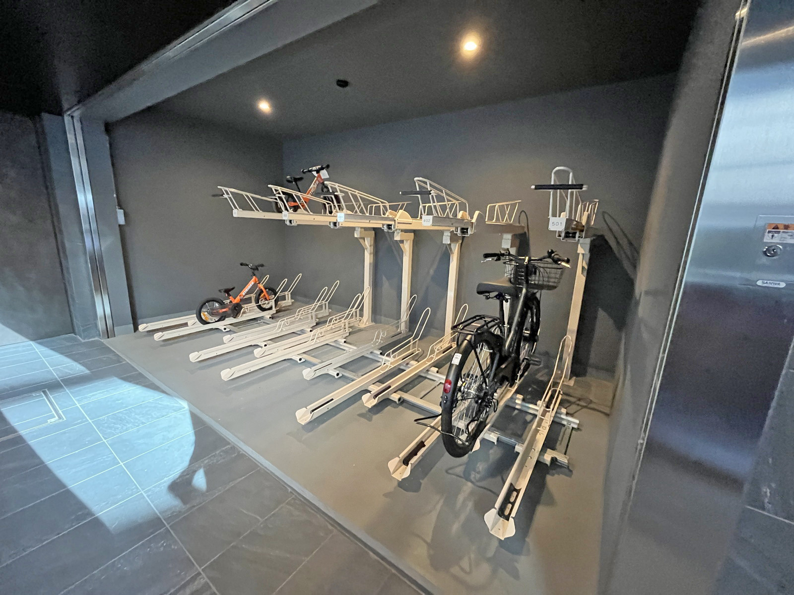 駐輪場