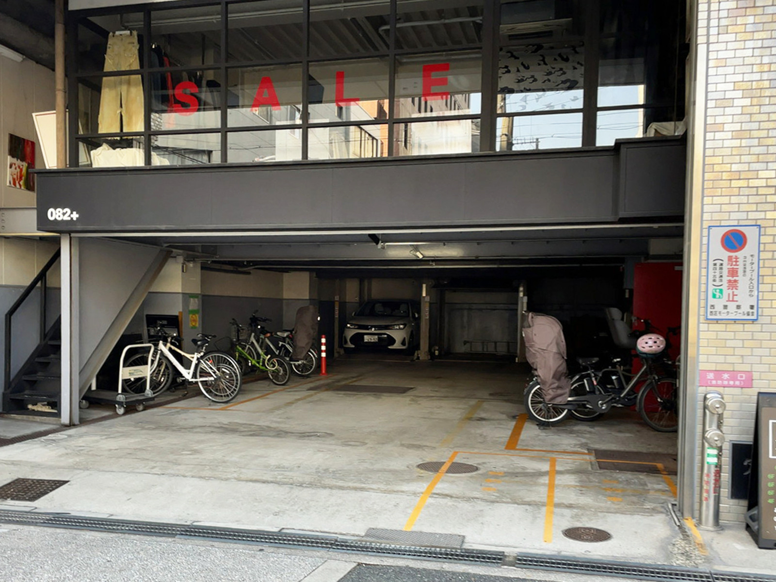 駐車場