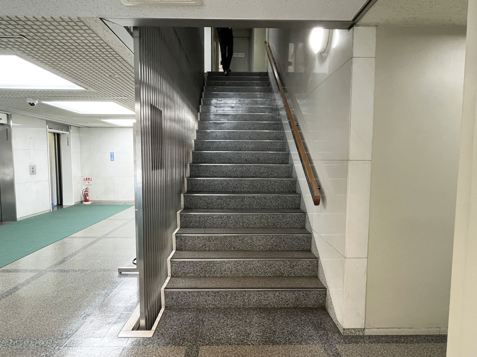 内階段