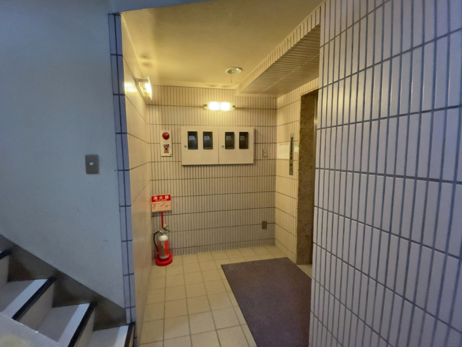 エレベーターホール