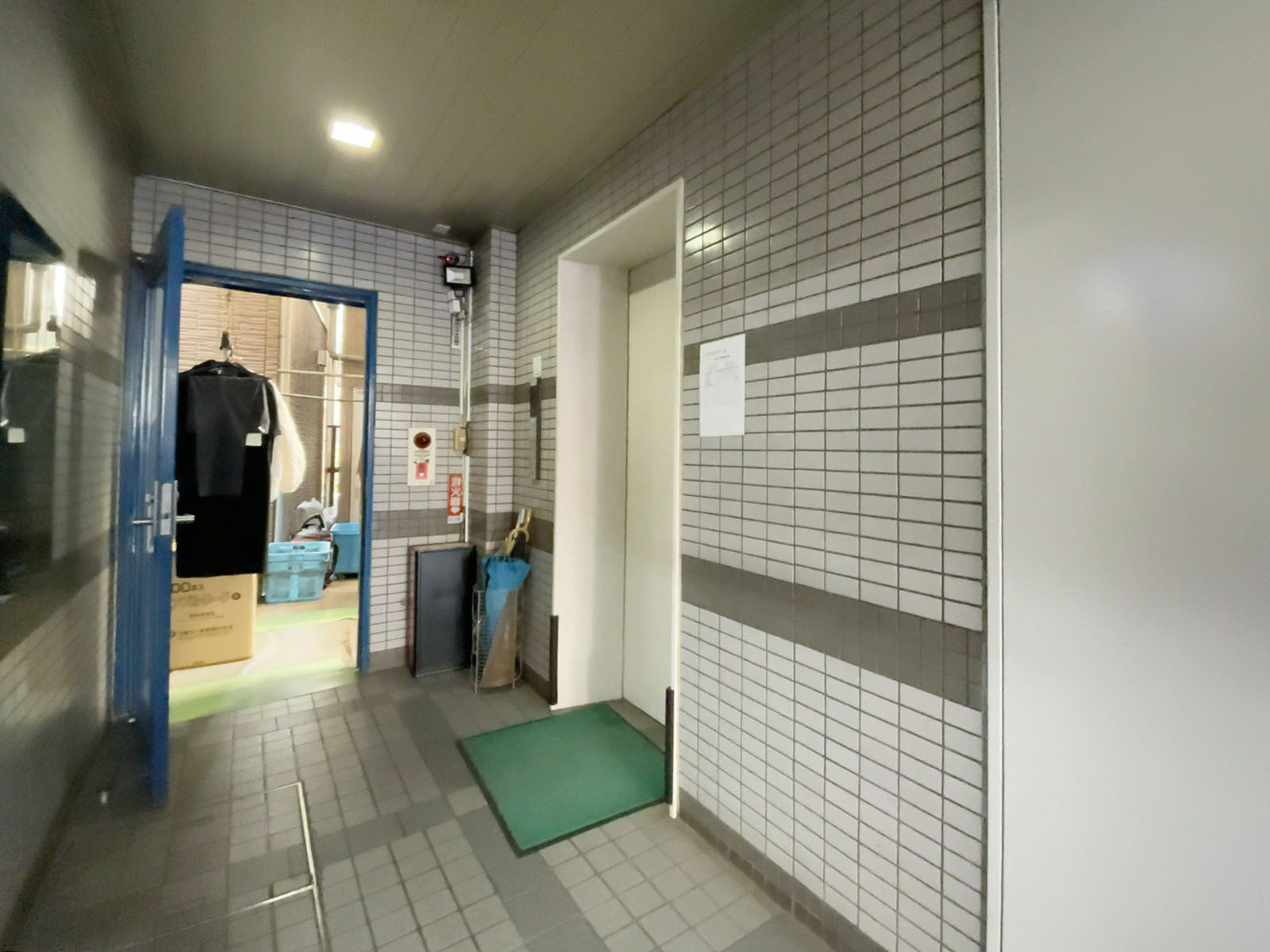 エレベーター(1基)