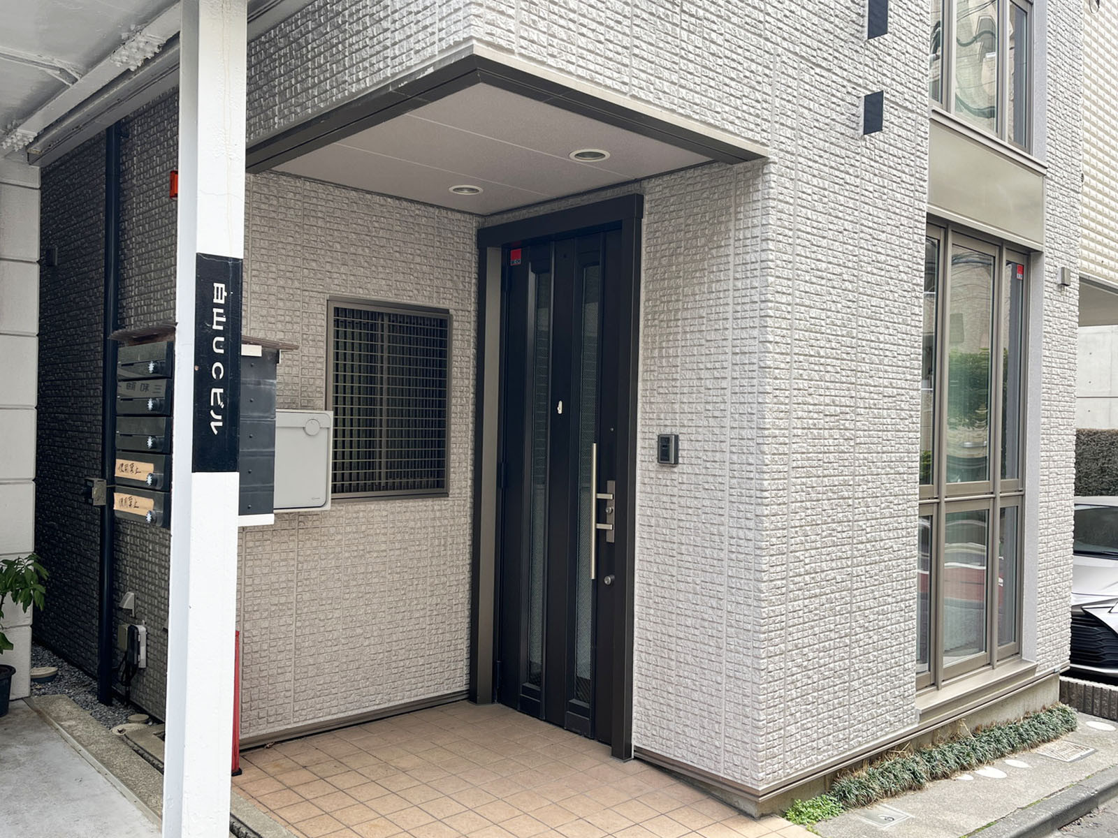 建物入口