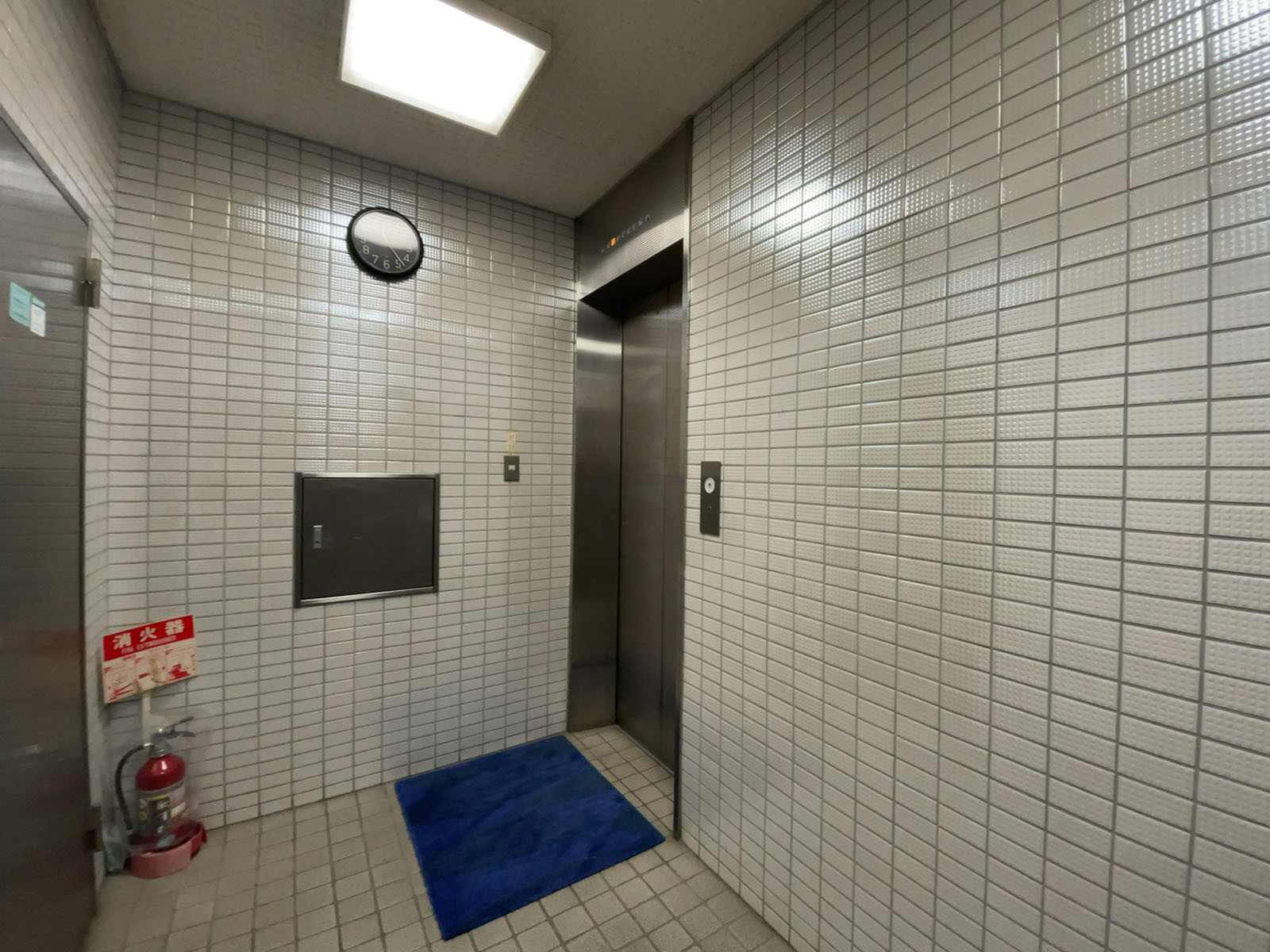 エレベーター(1基)