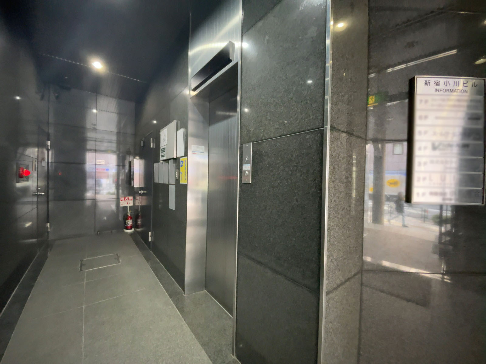 エレベーター(1基)