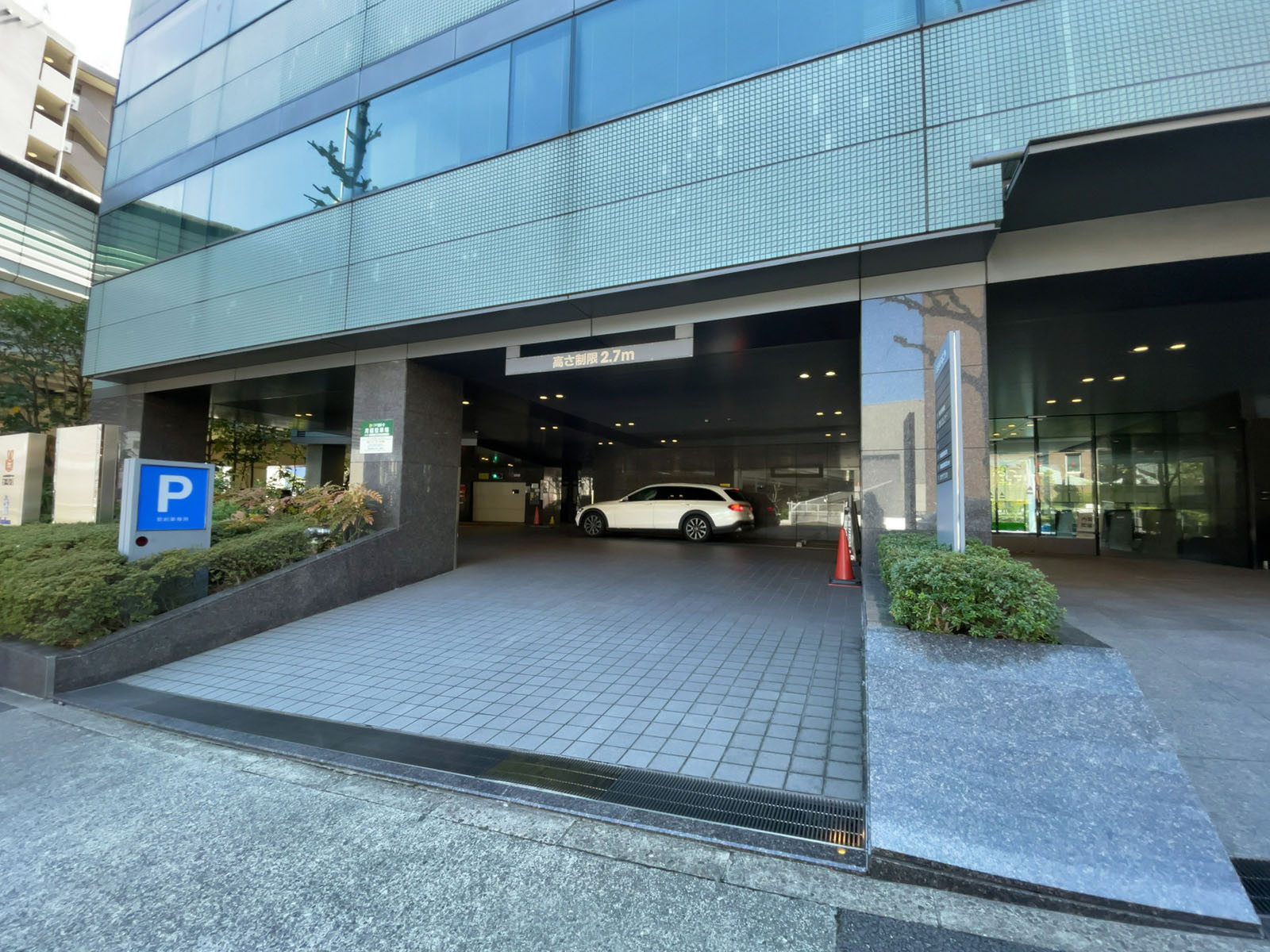 駐車場