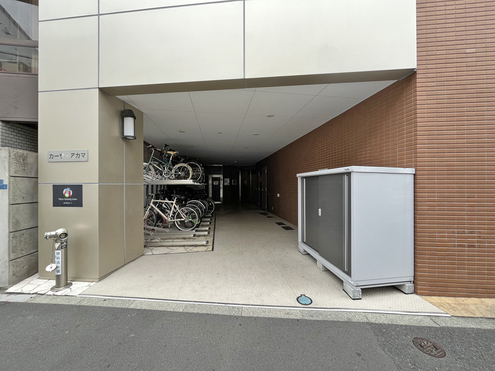 建物出入口
