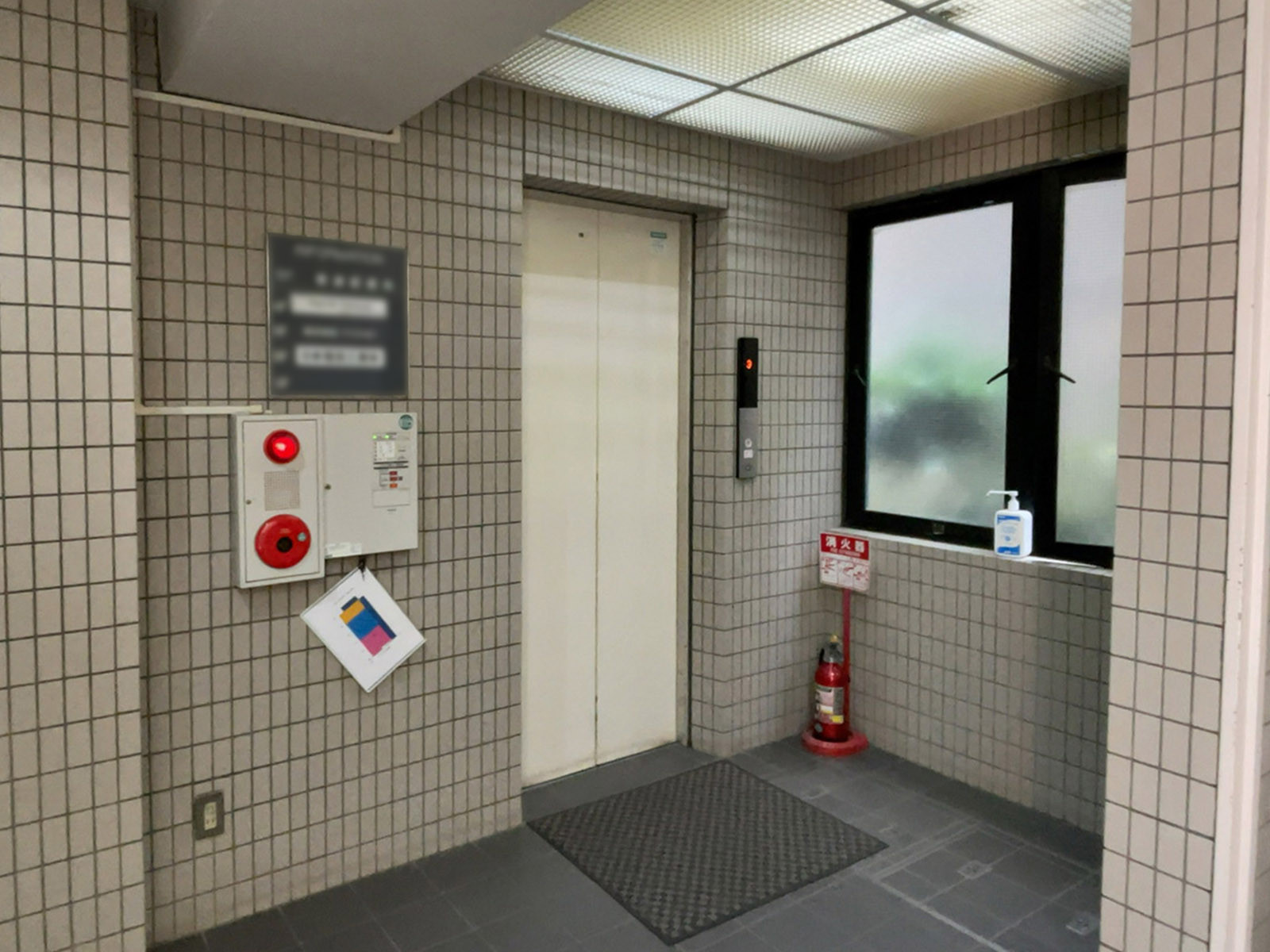 エレベーター(1基)