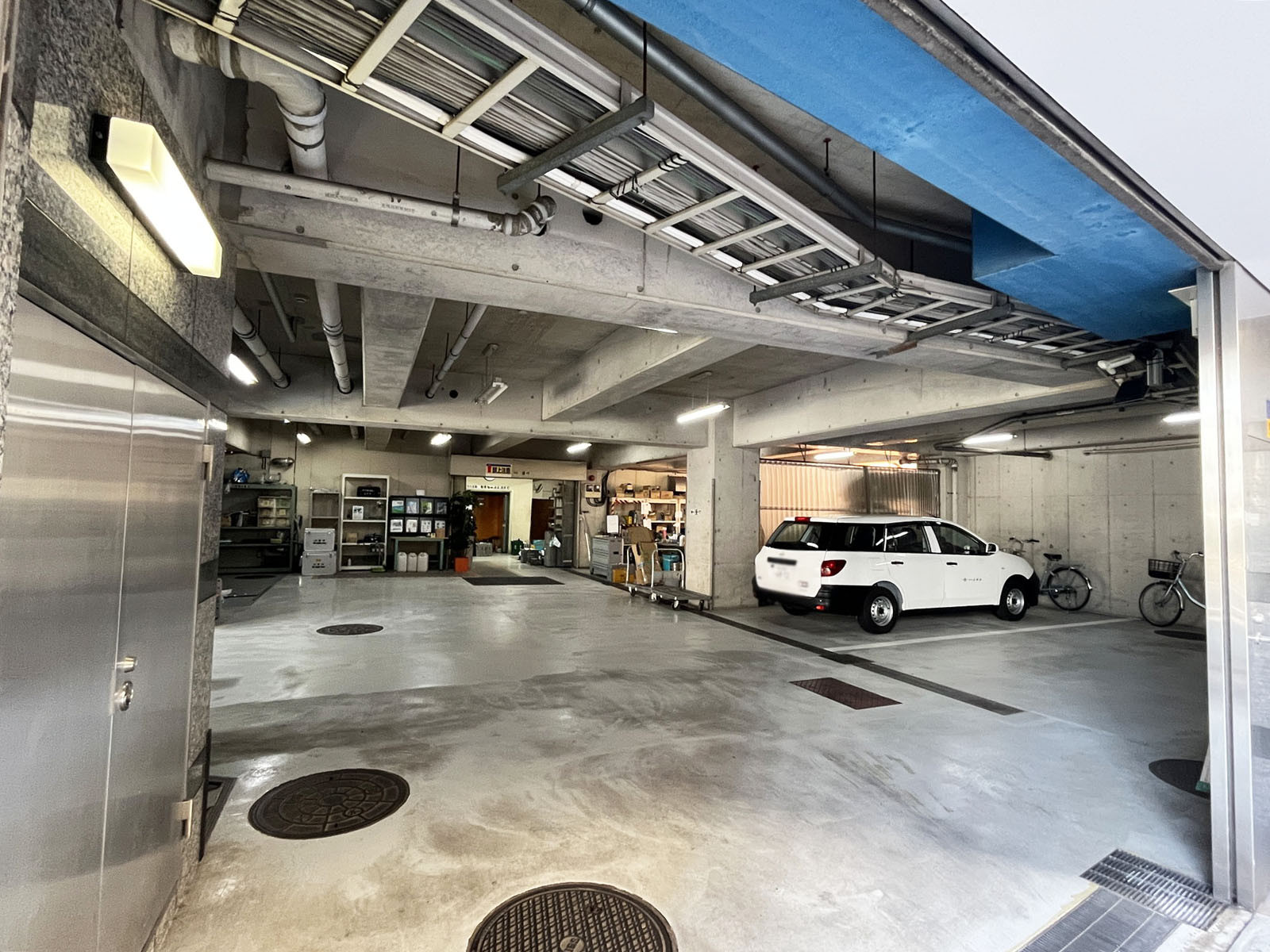 駐車場