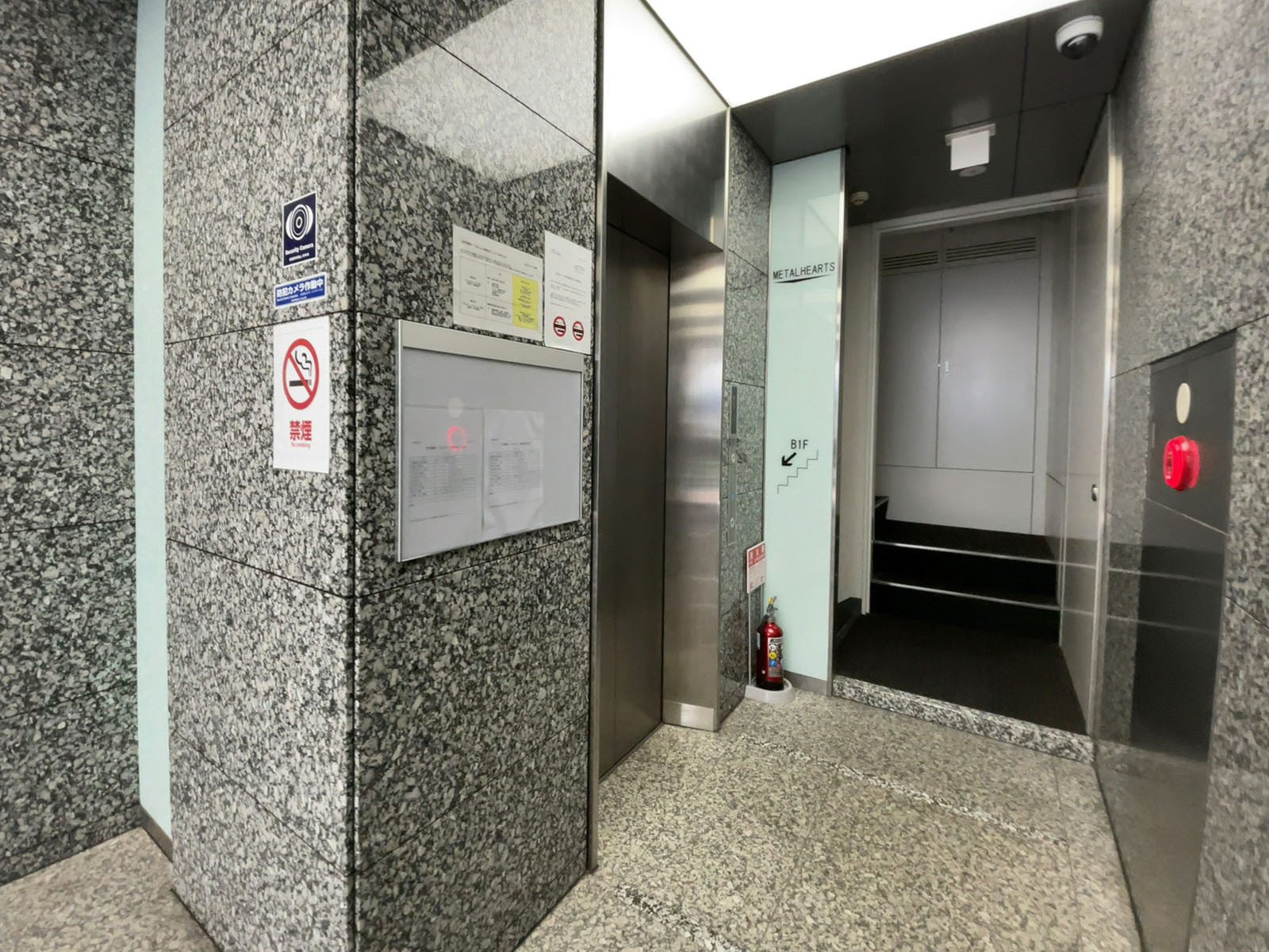 エレベーター(1基)