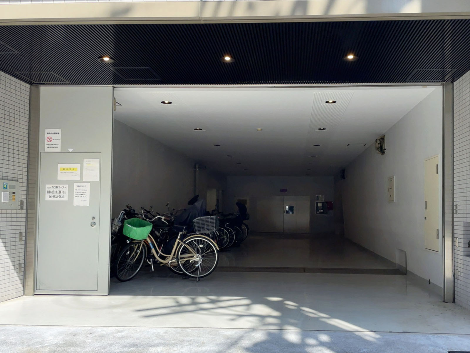 駐車場