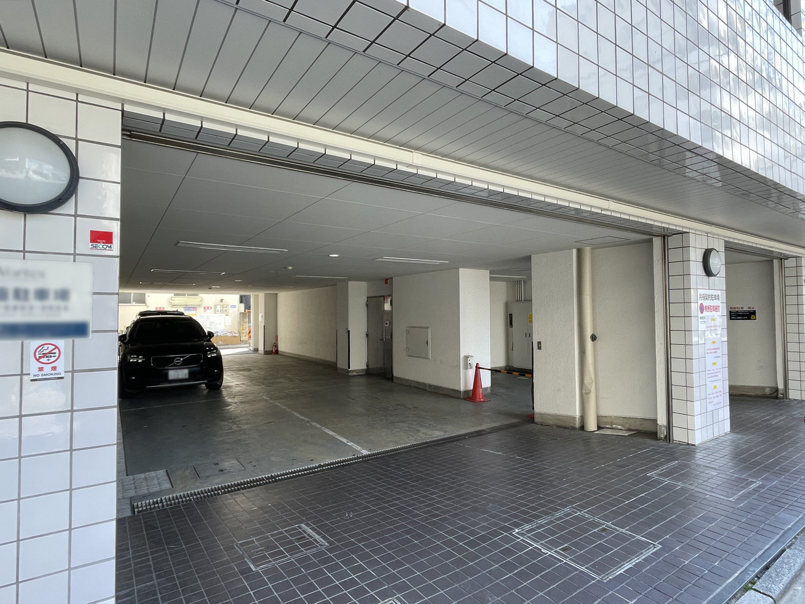 駐車場