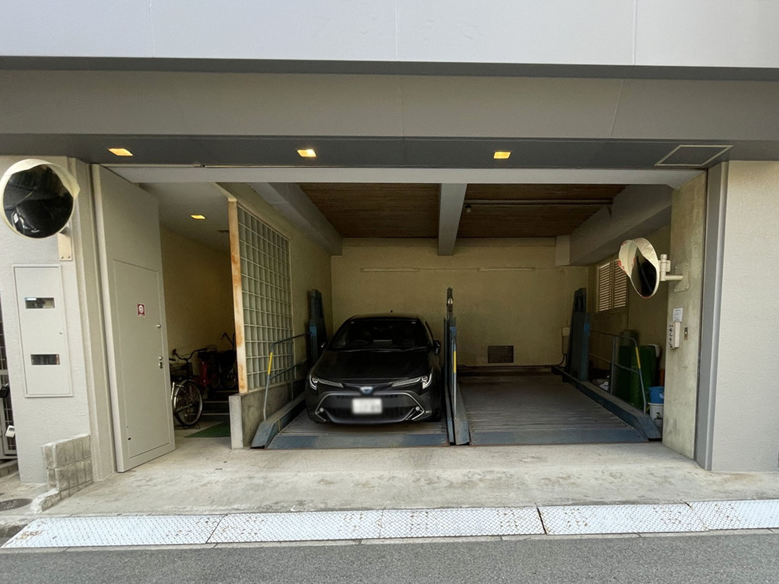 駐車場