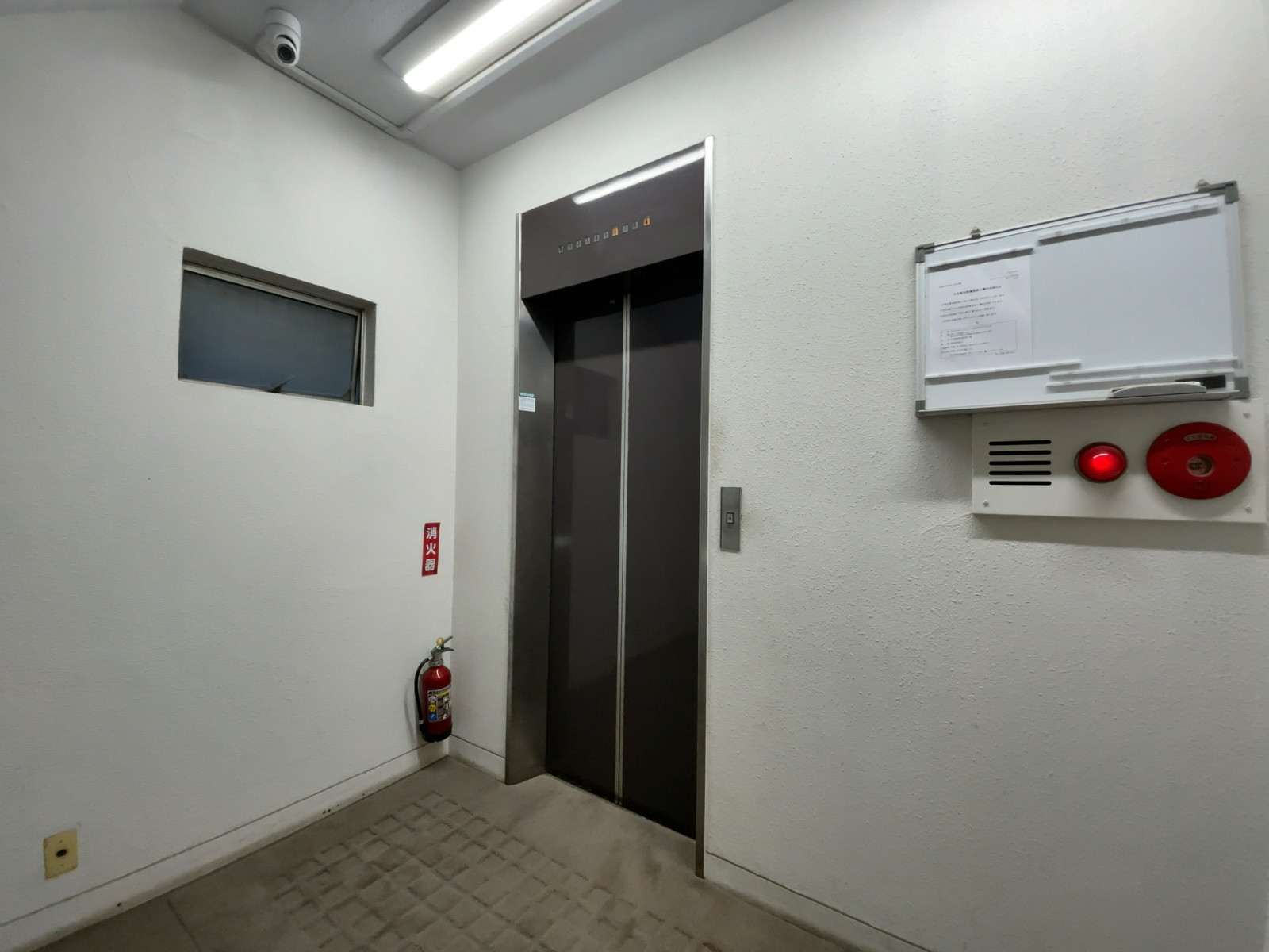 エレベーター(1基)