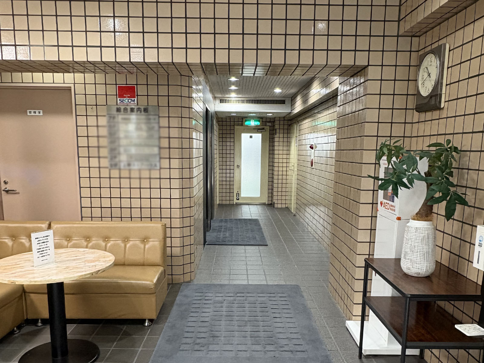 エントランス