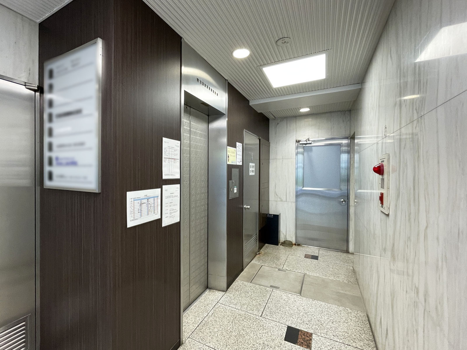 エレベーター(1基)