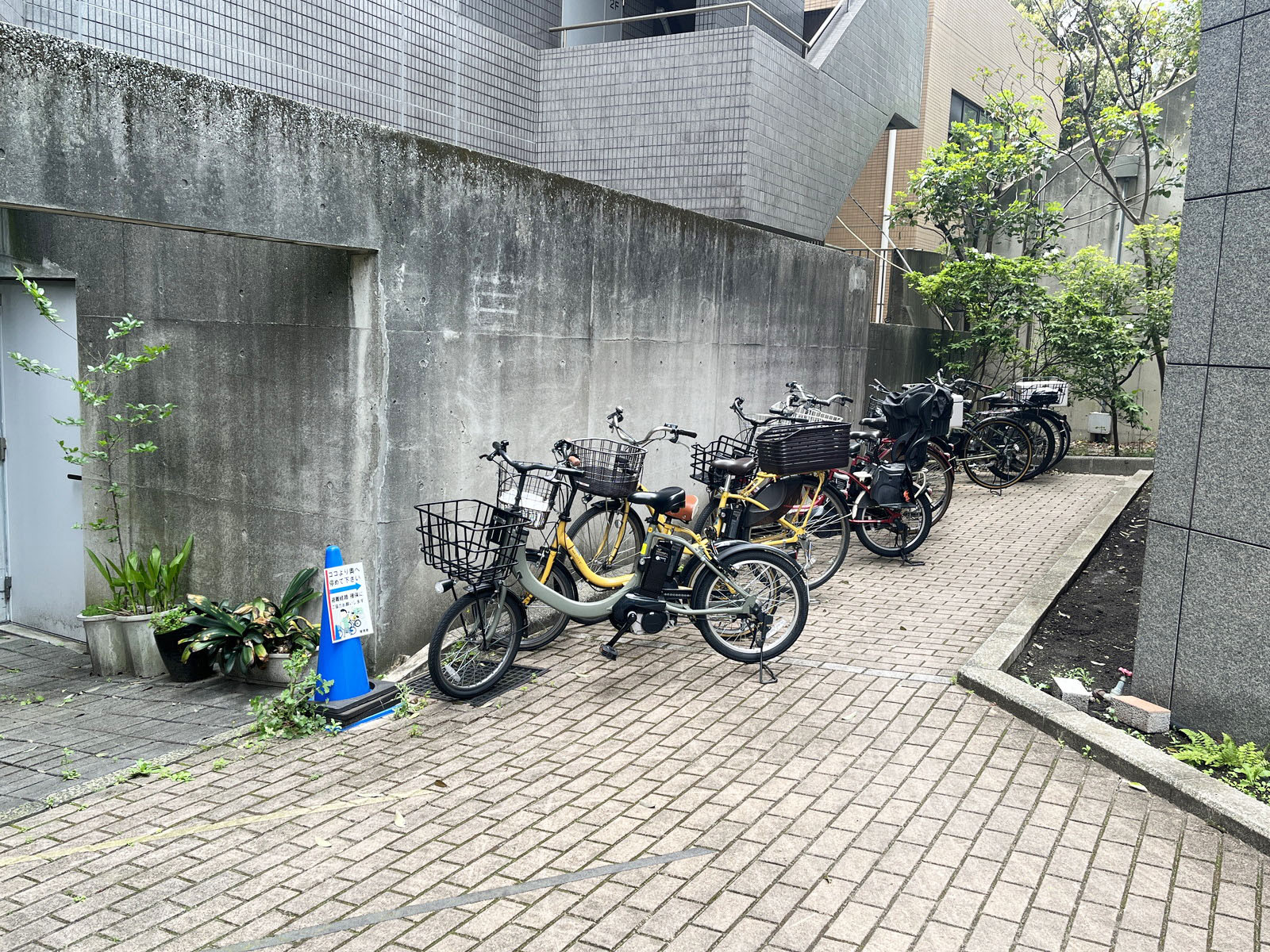 駐輪場