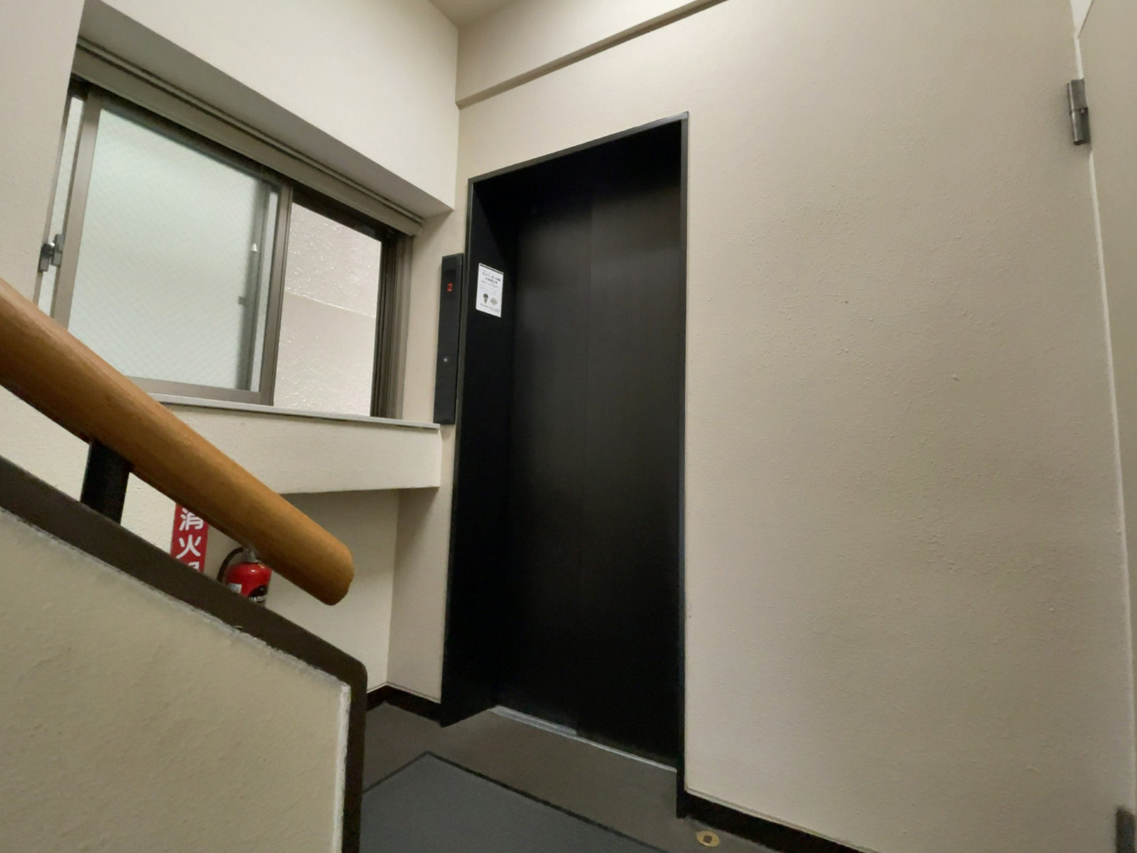 エレベーター(1基)