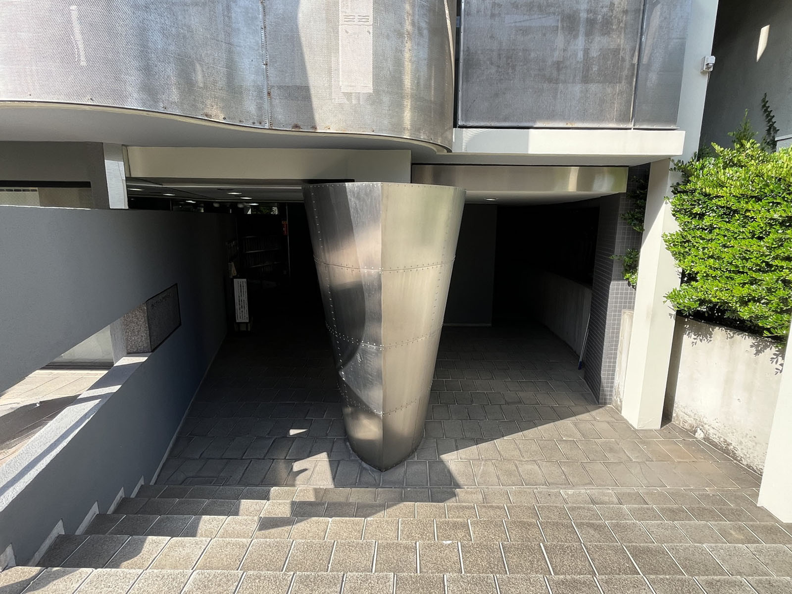エントランスアプローチ