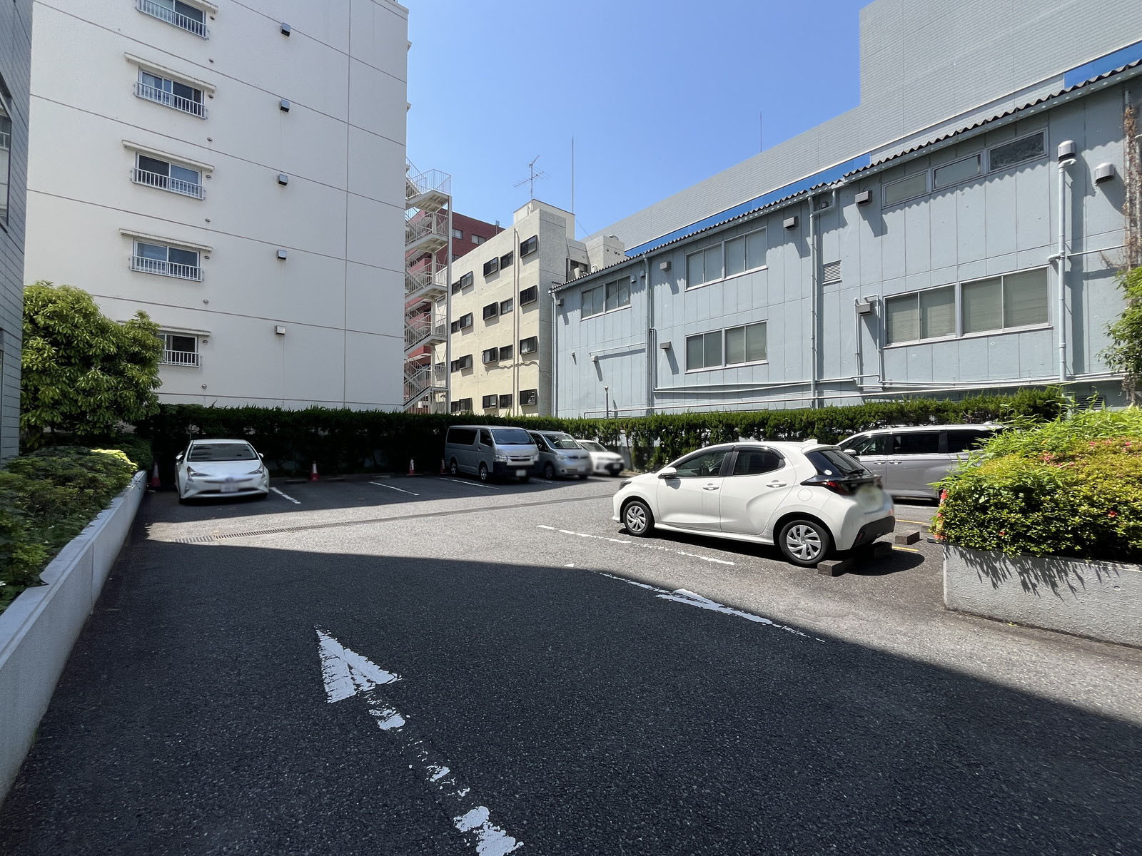 室外駐車場
