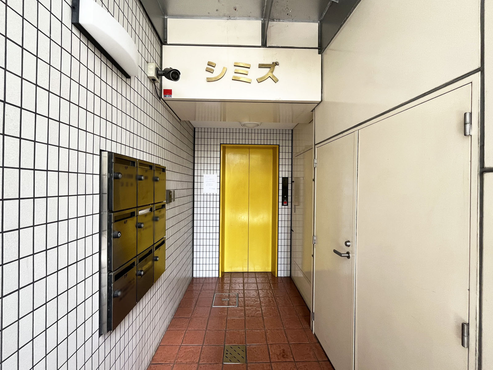 エントランス