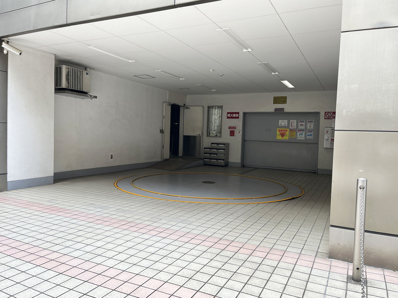 駐車場