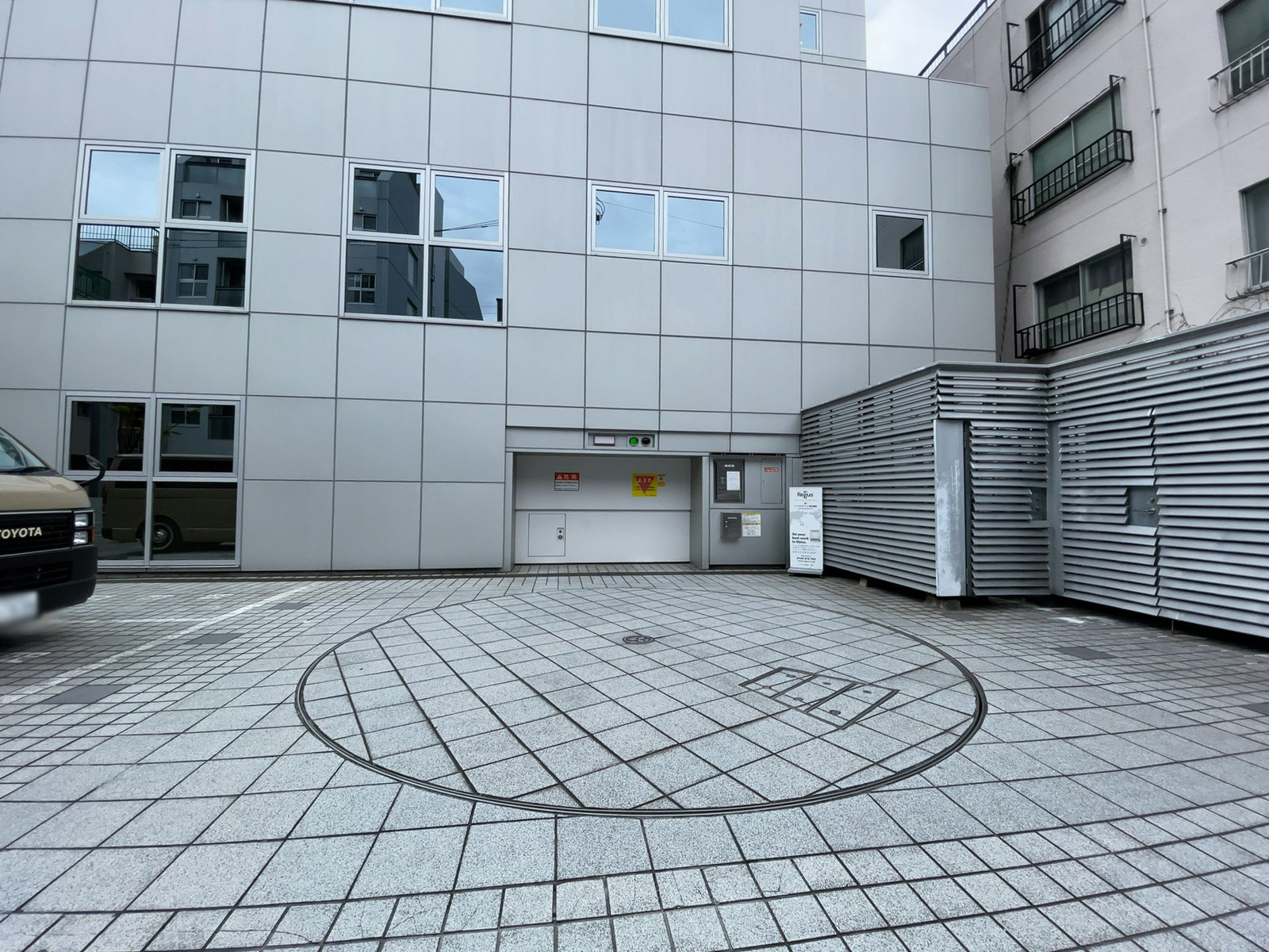 駐車場