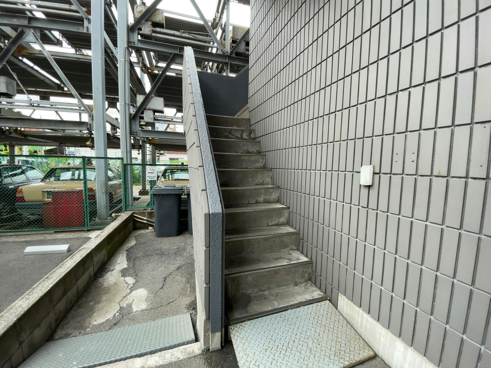 2階出入り口