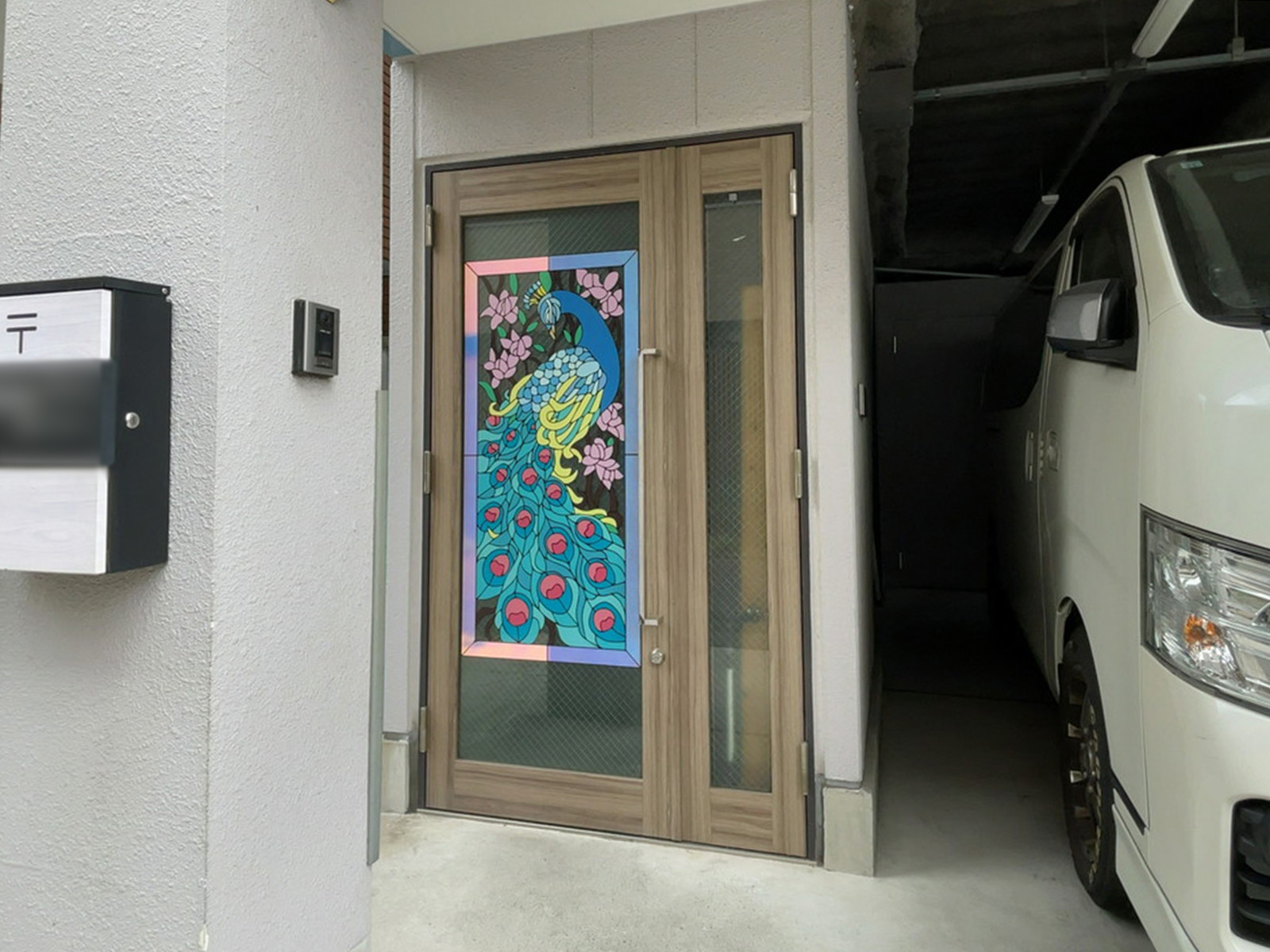 オフィスビル出入口